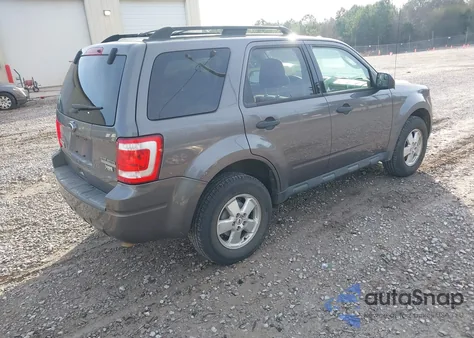 2011 Ford Escape Xlt z USA, uszkodzony, nr VIN 1FMCU0DG0BKC16183